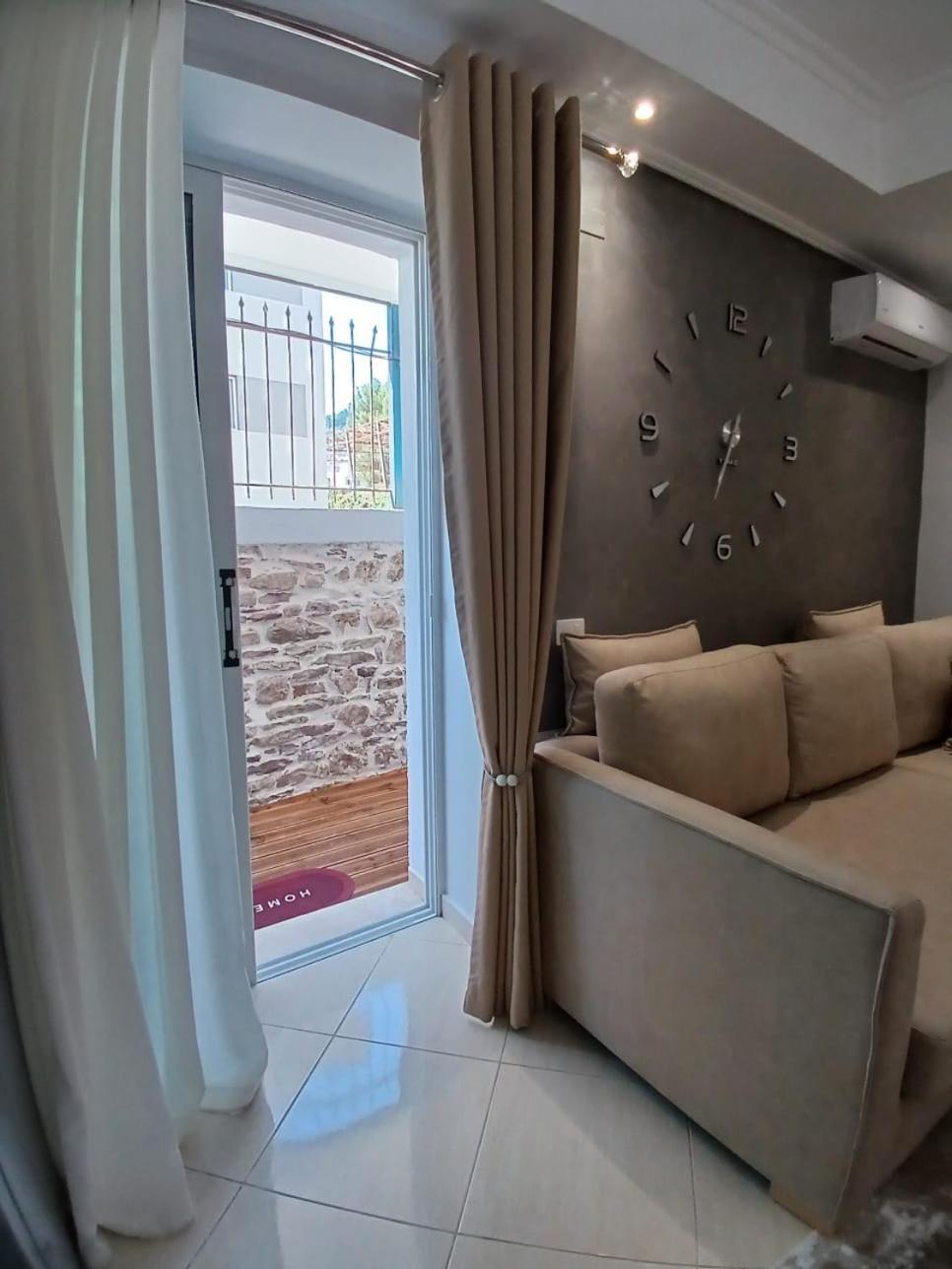 Mato Apartment Gjirokastër Buitenkant foto